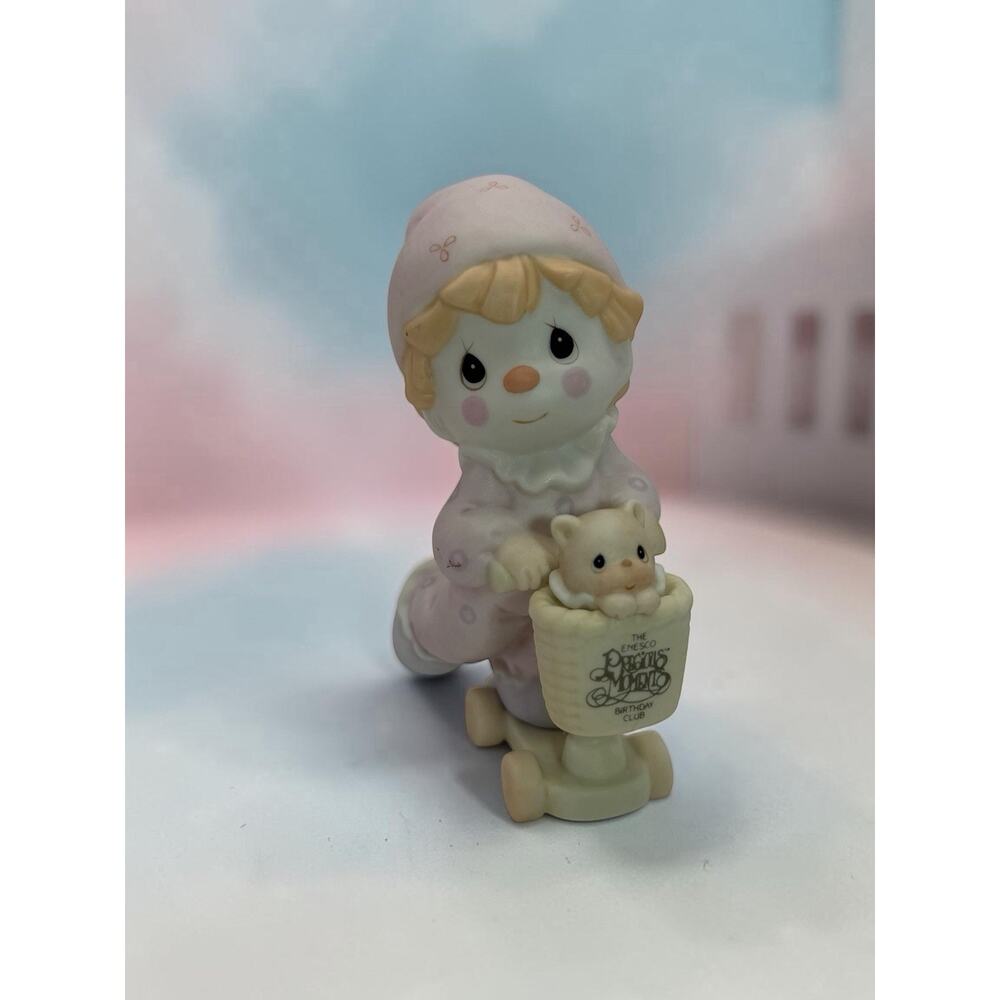 Porcelain figurine 'Scootin' By Just to Say Hi' by Precious Moments 1996